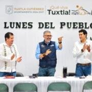 Encabeza Angel Torres una edición más de Lunes del Pueblo*