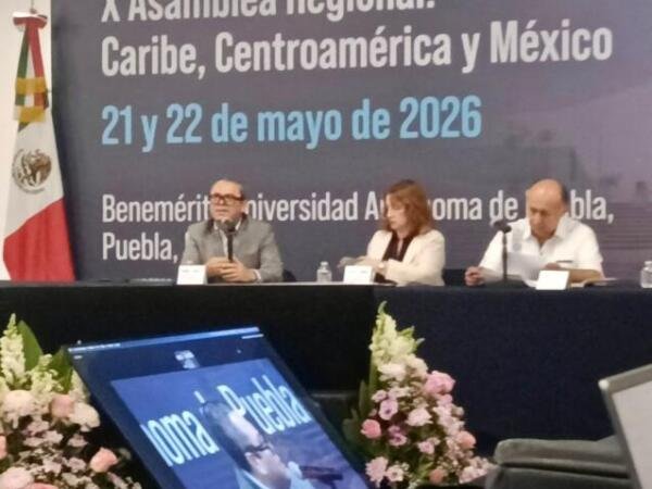 Participa el rector de la UNACH Oswaldo Chacón Rojas en la X Asamblea Regional de la UDUALC que se realiza en Puebla