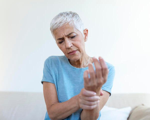 Osteoporosis: señales y factores que afectan la salud ósea