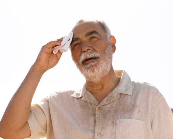 ¿Cómo identificar un golpe de calor? Estas son las señales de alerta