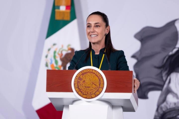 Claudia Sheinbaum firma convocatoria para consulta de Iniciativa de Ley General de Derechos de los Pueblos Indígenas y Afromexicanos