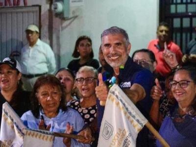 Angel Torres inicia pavimentación de una calle más; ahora en la colonia San José Yeguiste