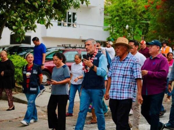 Angel Torres inicia obra integral de drenaje sanitario en Fraccionamiento Primavera