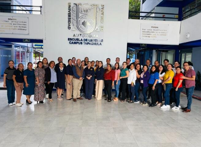Instalan Taller de Inteligencia Artificial Aplicada a la Enseñanza de Lenguas en la UNACH