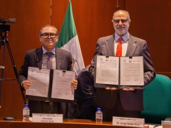 UNACH e INACIPE fortalecen la formación jurídica y la investigación penal mediante convenio de colaboración