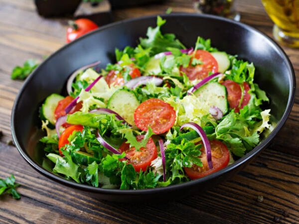 Investigación identifica la mejor dieta para enfrentar la menopausia