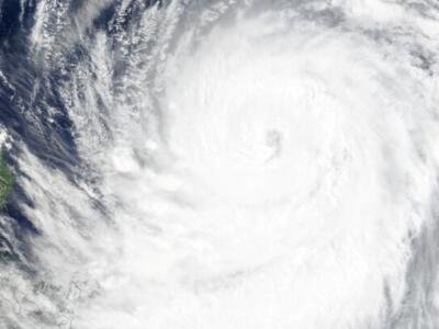 Vientos de 200 km/h: el tifón Bavi mantiene en alerta a China, Taiwán y Japón