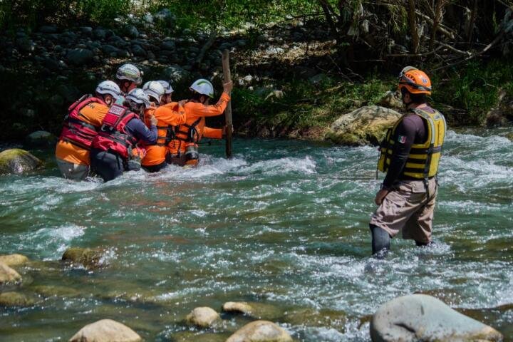 Protección Civil Chiapas se fortalece con capacitación de rescate en inundaciones