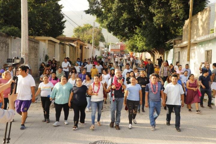 Avanza la transformación en Las Granjas con más Calles Felices: Angel Torres