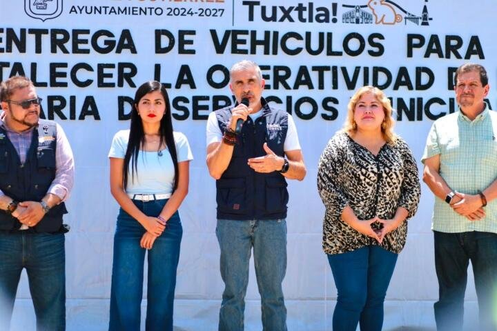 Fortalece Angel Torres operatividad de la Secretaría de Servicios Municipales