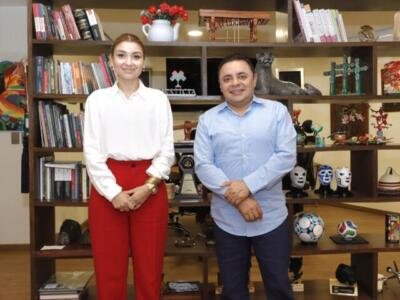 Juan Carlos Moreno Guillén sostiene reunión de trabajo con la diputada Faride Abud García