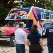 Presenta Angel Torres Camioncito de la Salud que recorrerá colonias, en Tuxtla