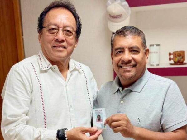 Javier Jiménez se reúne con enlace estatal de Morena