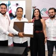Eduardo Ramírez fortalece atención al magisterio y entrega apoyos del programa Cuidar es Amar