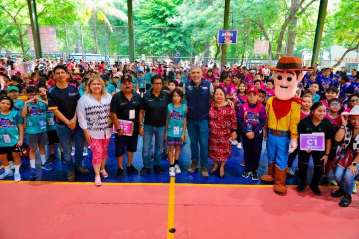 Arranca Angel Torres Cursos de Verano en beneficio de niñas y niños tuxtlecos