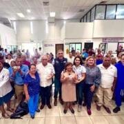 Beneficia Angel Torres con más de 170 prótesis dentales a abuelitas y abuelitos
