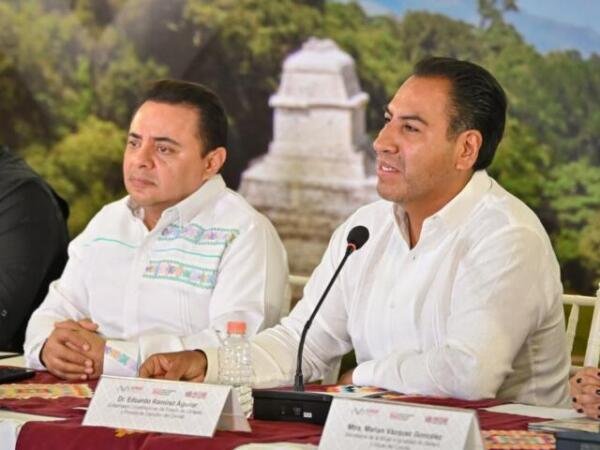 Juan Carlos Moreno Guillén participa en actividades en beneficio de las familias de Palenque