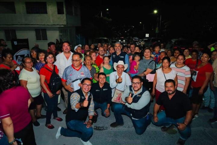 Arranca Angel Torres programa de alumbrado público en Jardines del Pedregal