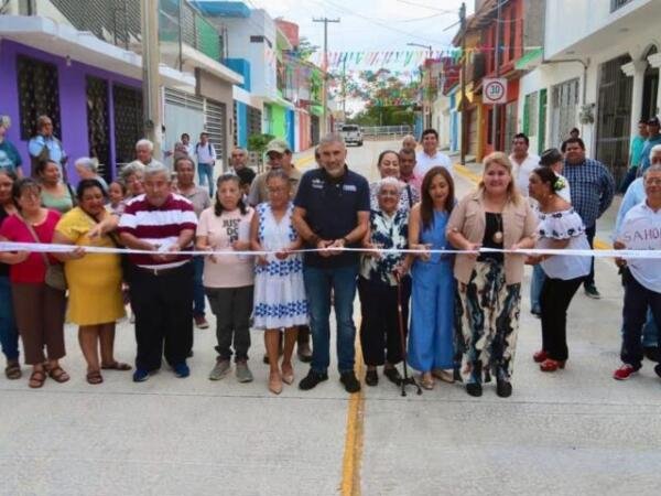 Una calle más para Tuxtla; ahora en San Isidro Buenavista: Angel Torres