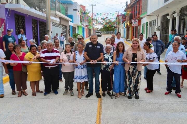 Una calle más para Tuxtla; ahora en San Isidro Buenavista: Angel Torres
