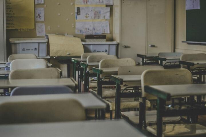 ¿Qué días no habrá clases en septiembre de 2026?