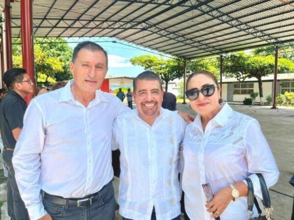 Javier Jiménez destaca el diálogo directo con la ciudadanía del Distrito XVI