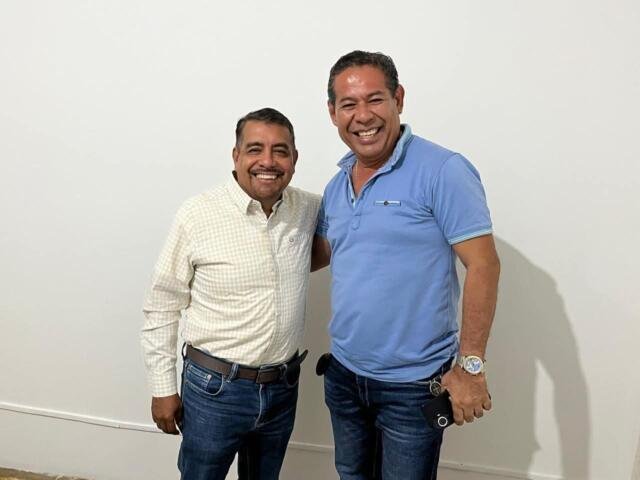 Javier Jiménez busca fortalecer la educación técnica en Huixtla