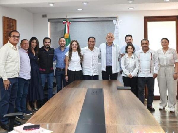 Eduardo Ramírez y Unesco alistan Celebración Global del Día Internacional de la Alfabetización en Chiapas