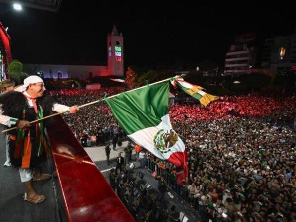 Desde el Grito de Independencia, Eduardo Ramírez evoca la Rebelión de San Juan Chamula y celebra la paz