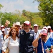 Miles de tuxtlecas y tuxtlecos acompañan al alcalde Angel Torres en el Informe de la Presidenta Claudia Sheinbaum
