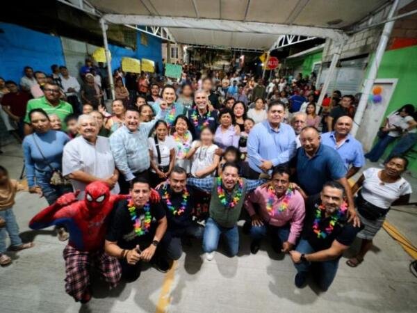 Angel Torres cumple con la inauguración de una vialidad más en Las Granjas, como parte de Calles Felices