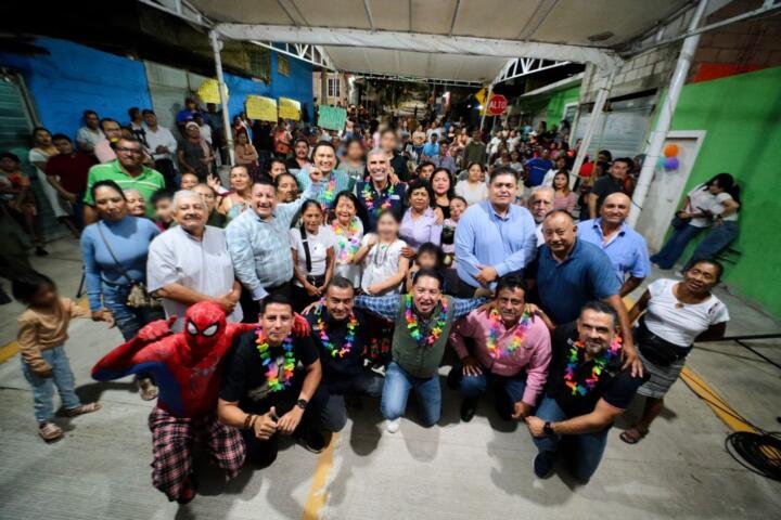 Angel Torres cumple con la inauguración de una vialidad más en Las Granjas, como parte de Calles Felices