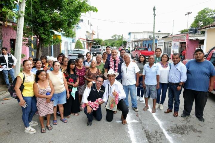 Inicia Angel Torres trabajos de rehabilitación de drenaje en Terán