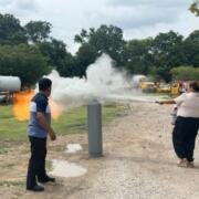 Capacitan a comideras tradicionales de Chiapas en manejo seguro de gas LP y fuego vivo