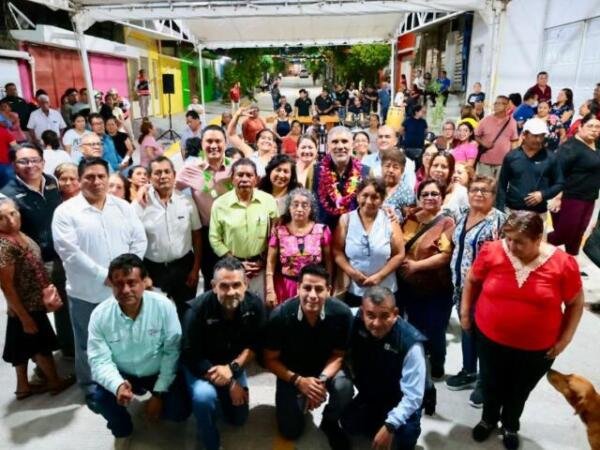 Inaugura Angel Torres otra Calle Feliz en Tuxtla; ahora en la Shanká