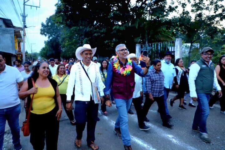 Inicia Angel Torres obra de casi 400 metros de drenaje en El Jobo