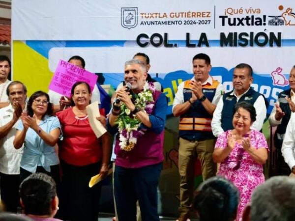 Inaugura Angel Torres una vialidad más en La Misión, con Calles Felices
