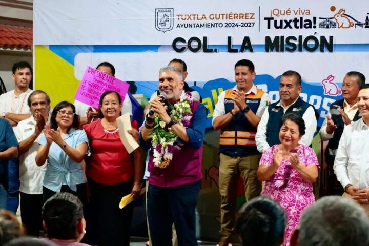 Inaugura Angel Torres una vialidad más en La Misión, con Calles Felices