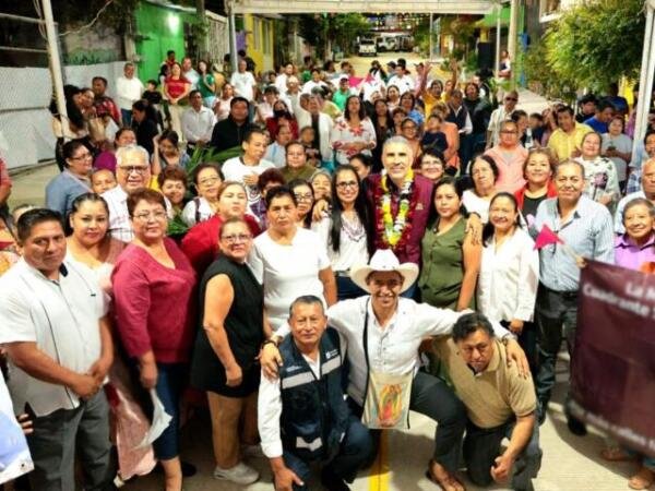 Angel Torres inaugura más Calles Felices en La Misión