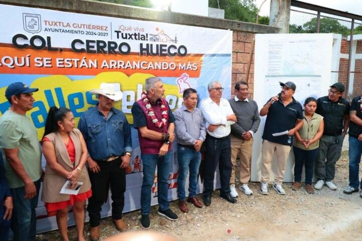 Angel Torres arranca una obra más con Calles Felices en Cerro Hueco*