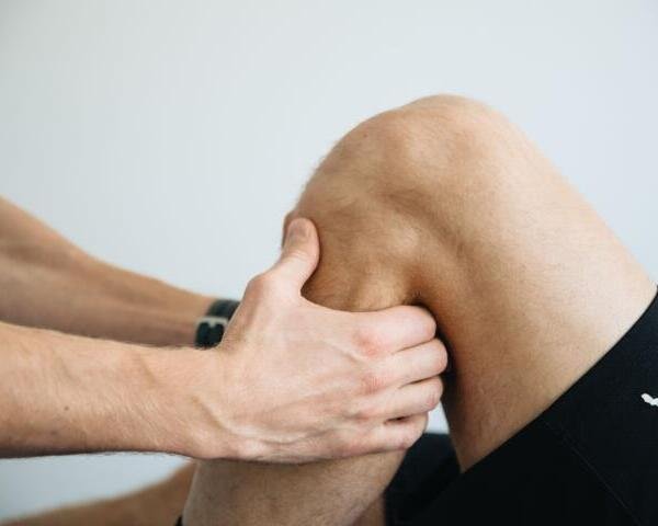 Científicos encuentran una posible vía para regenerar el cartílago de la rodilla